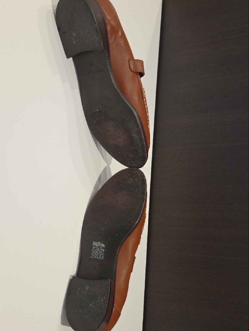 Everlane Cognac Leather Mary Jane Loafers with Buckle, Size 7.5 - Picture 3 of 4